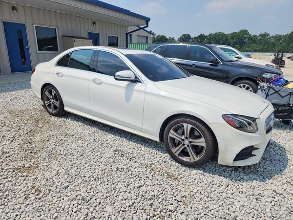 2017 MERCEDES-BENZ E E300
