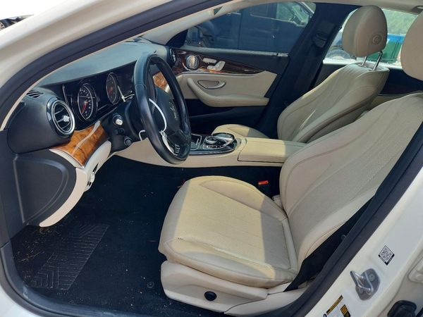 2017 MERCEDES-BENZ E E300