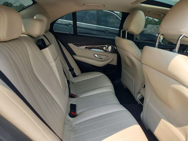 2017 MERCEDES-BENZ E E300