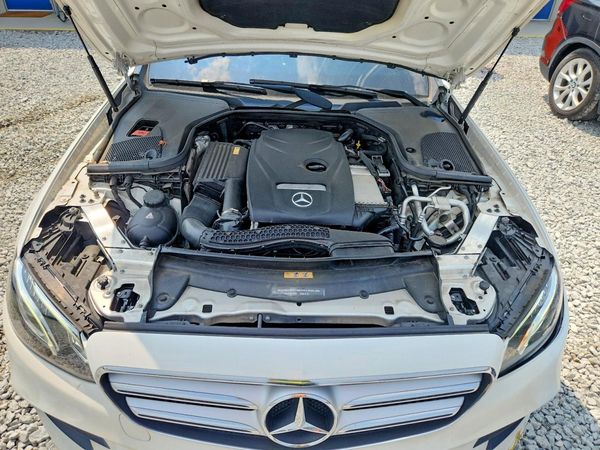 2017 MERCEDES-BENZ E E300