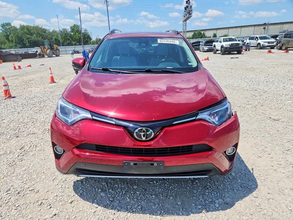 2018 TOYOTA RAV4 Adventure/XLE