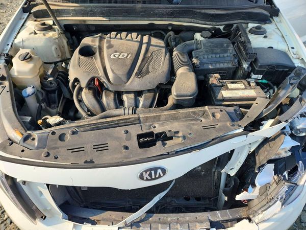2015 KIA OPTIMA GL - Middle-low