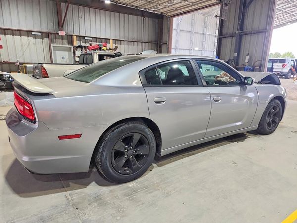 2013 DODGE CHARGER