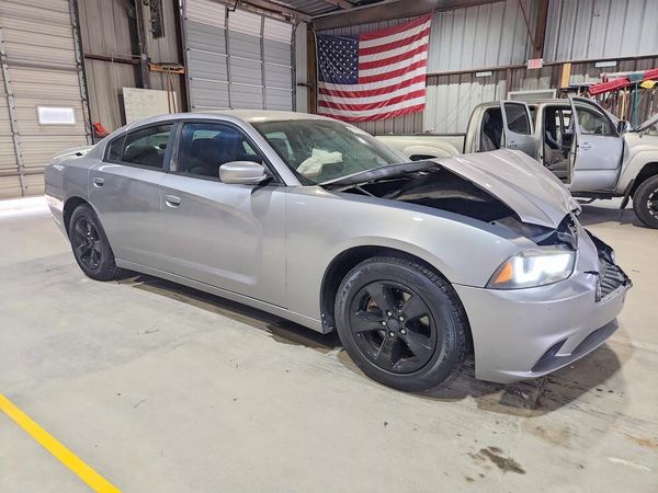2013 DODGE CHARGER