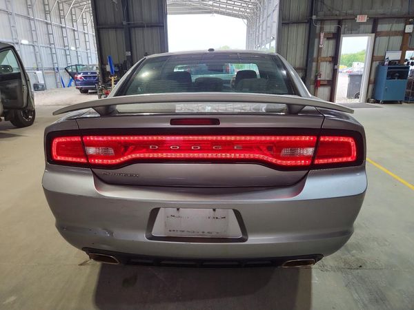 2013 DODGE CHARGER