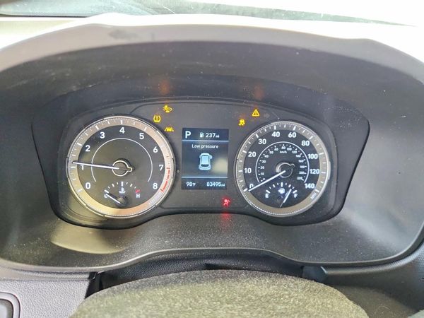 2020 HYUNDAI VENUE SEL, Denim