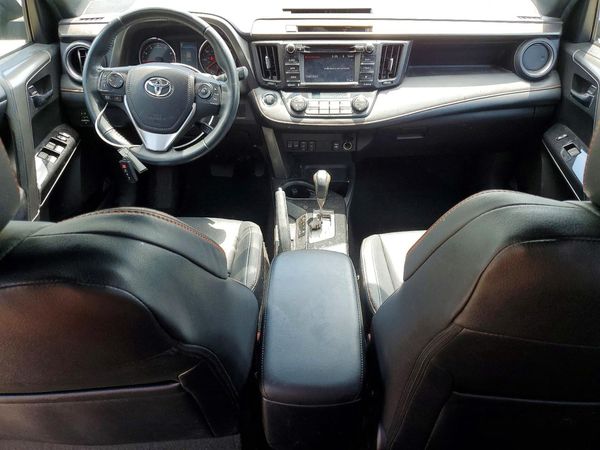 2016 TOYOTA RAV4 SE (S Grade)
