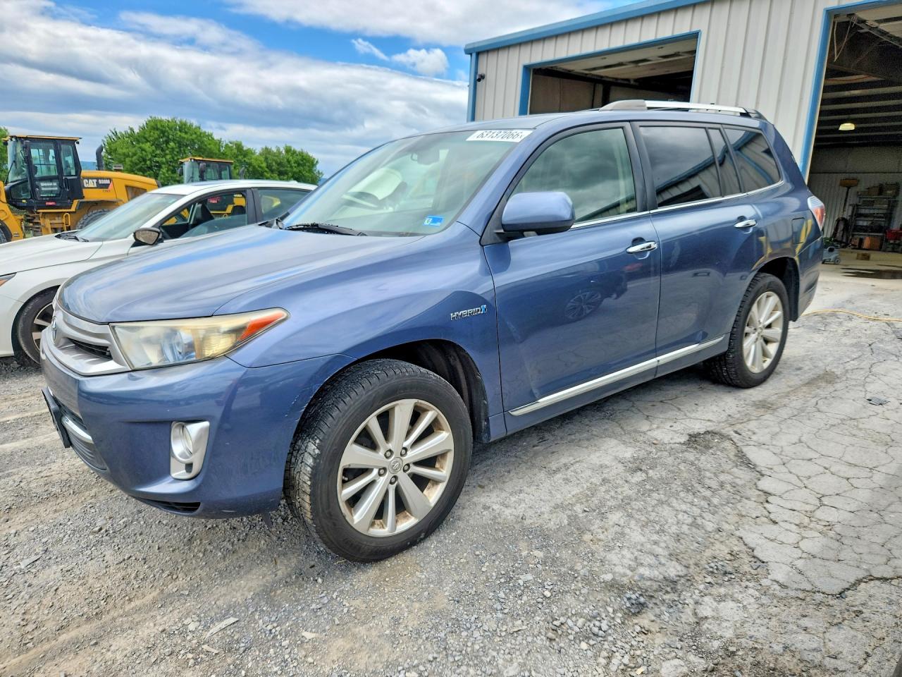 2013 TOYOTA HIGHLANDER Base/Hybrid