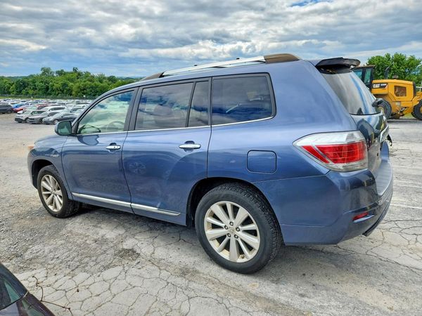 2013 TOYOTA HIGHLANDER Base/Hybrid