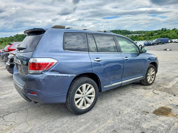 2013 TOYOTA HIGHLANDER Base/Hybrid