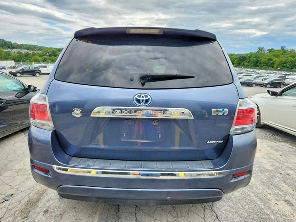 2013 TOYOTA HIGHLANDER Base/Hybrid