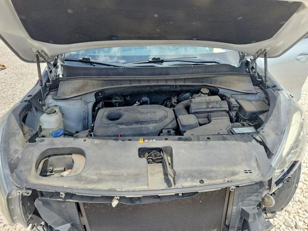 2016 KIA SORENTO L / LX