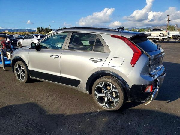2023 KIA NIRO EX
