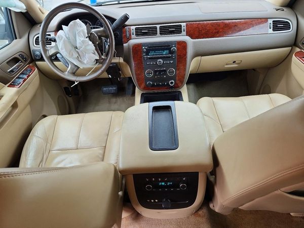 2013 CHEVROLET SUBURBAN LT