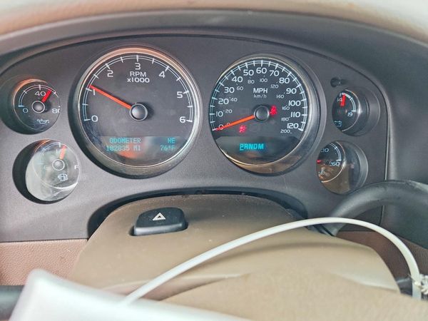 2013 CHEVROLET SUBURBAN LT