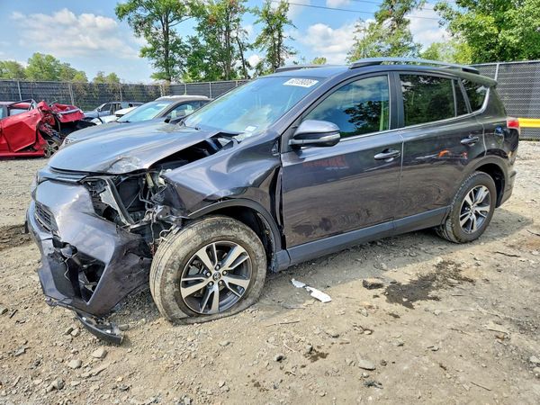 2018 TOYOTA RAV4 Adventure/XLE
