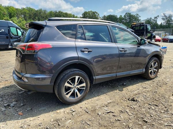 2018 TOYOTA RAV4 Adventure/XLE