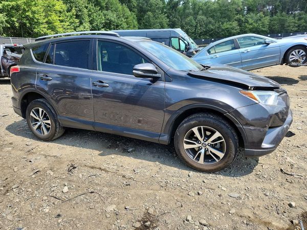2018 TOYOTA RAV4 Adventure/XLE