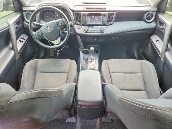 2018 TOYOTA RAV4 Adventure/XLE
