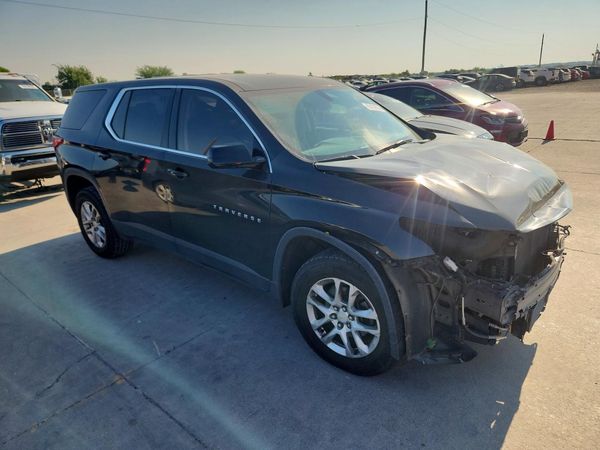 2019 CHEVROLET TRAVERSE LS
