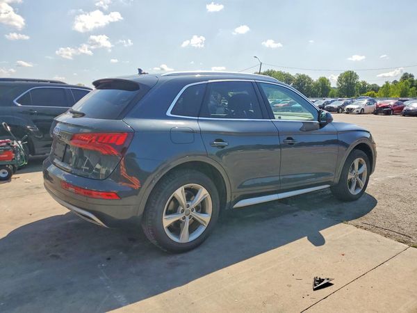 2020 AUDI Q5 quattro Premium Plus