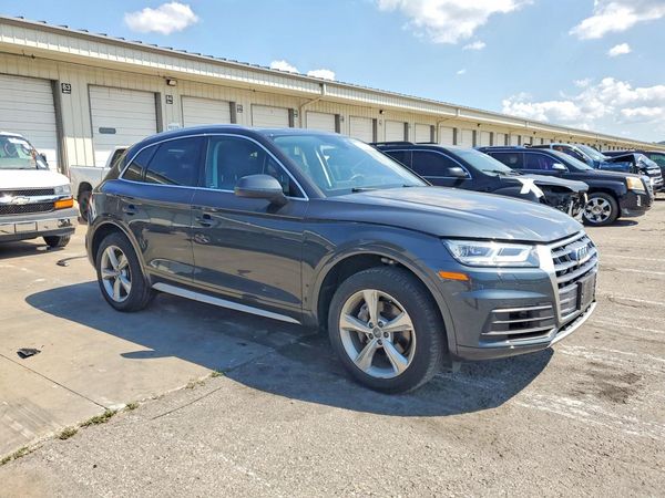 2020 AUDI Q5 quattro Premium Plus