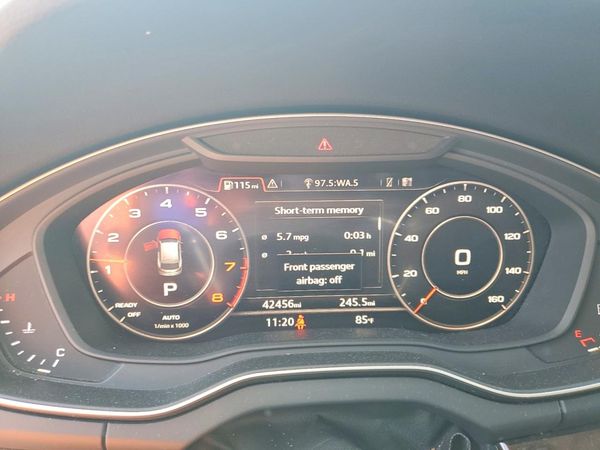 2020 AUDI Q5 quattro Premium Plus