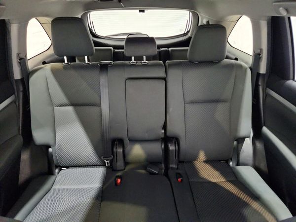 2019 TOYOTA HIGHLANDER LE/LE Plus
