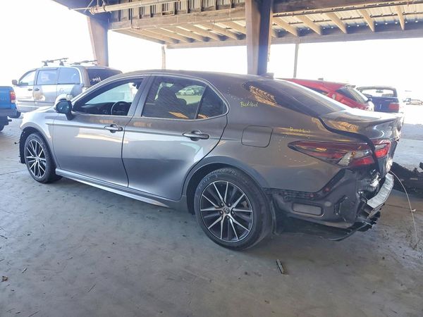2021 TOYOTA CAMRY SE + Convenient Pkg