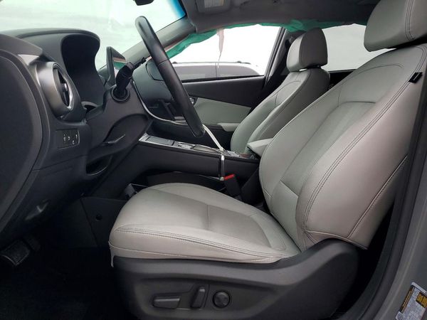 2023 HYUNDAI KONA Limited