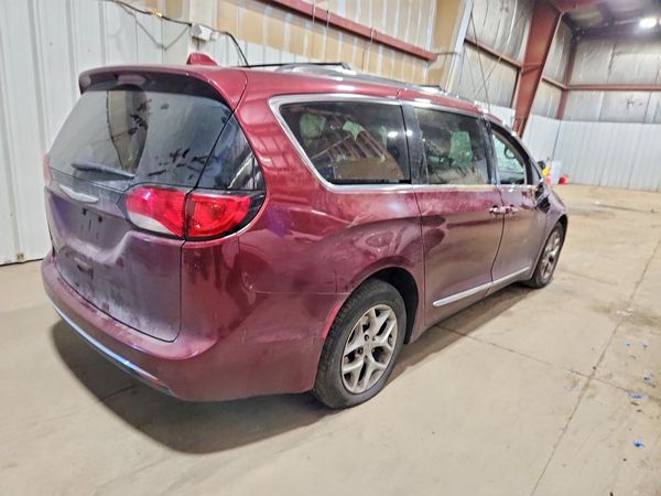 2017 CHRYSLER PACIFICA Touring L Plus