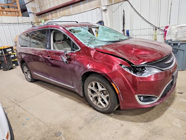 2017 CHRYSLER PACIFICA Touring L Plus