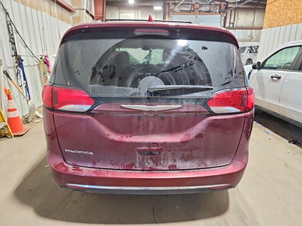 2017 CHRYSLER PACIFICA Touring L Plus