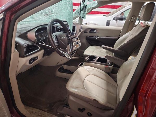 2017 CHRYSLER PACIFICA Touring L Plus