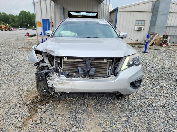 2018 NISSAN PATHFINDER