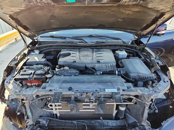 2015 INFINITI QX80