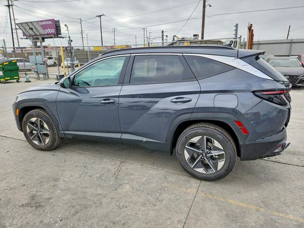 2026 HYUNDAI TUCSON SEL, SEL Plus