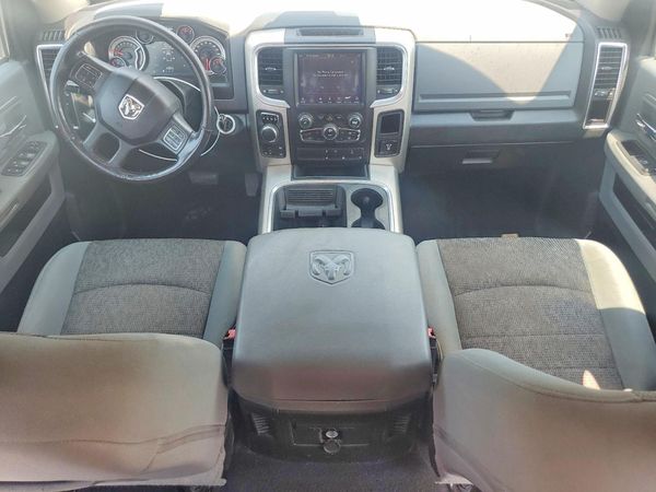2020 RAM 1500 CLASSIC SLT
