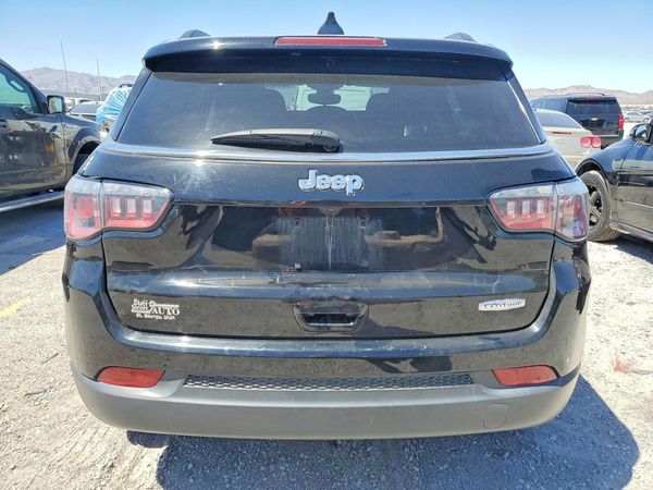 2018 JEEP COMPASS LATITUDE 4X2