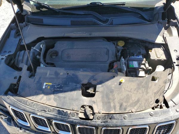 2018 JEEP COMPASS LATITUDE 4X2