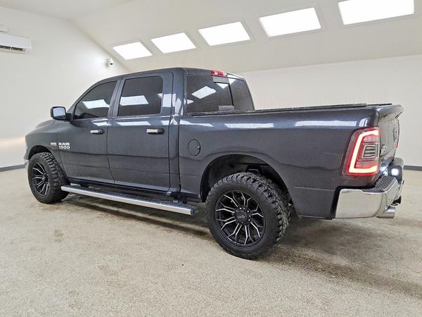 2016 RAM 1500 SLT