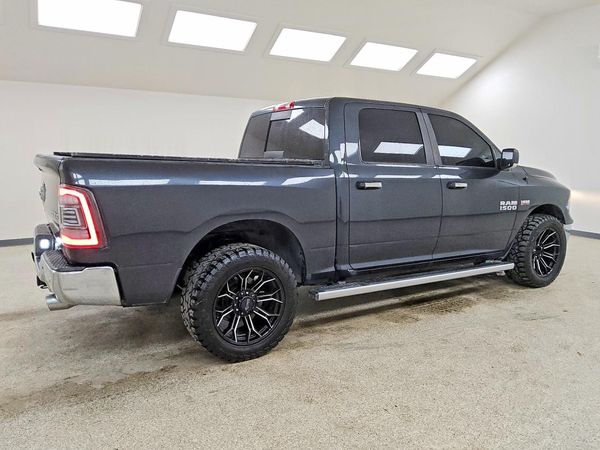 2016 RAM 1500 SLT