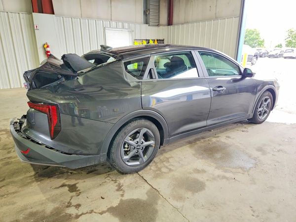 2026 KIA K4 LX, LXS