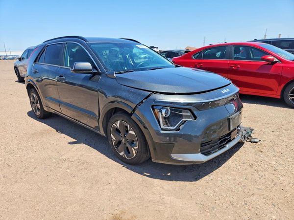 2024 KIA NIRO Wind