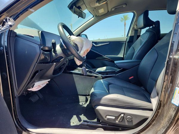 2024 KIA NIRO Wind