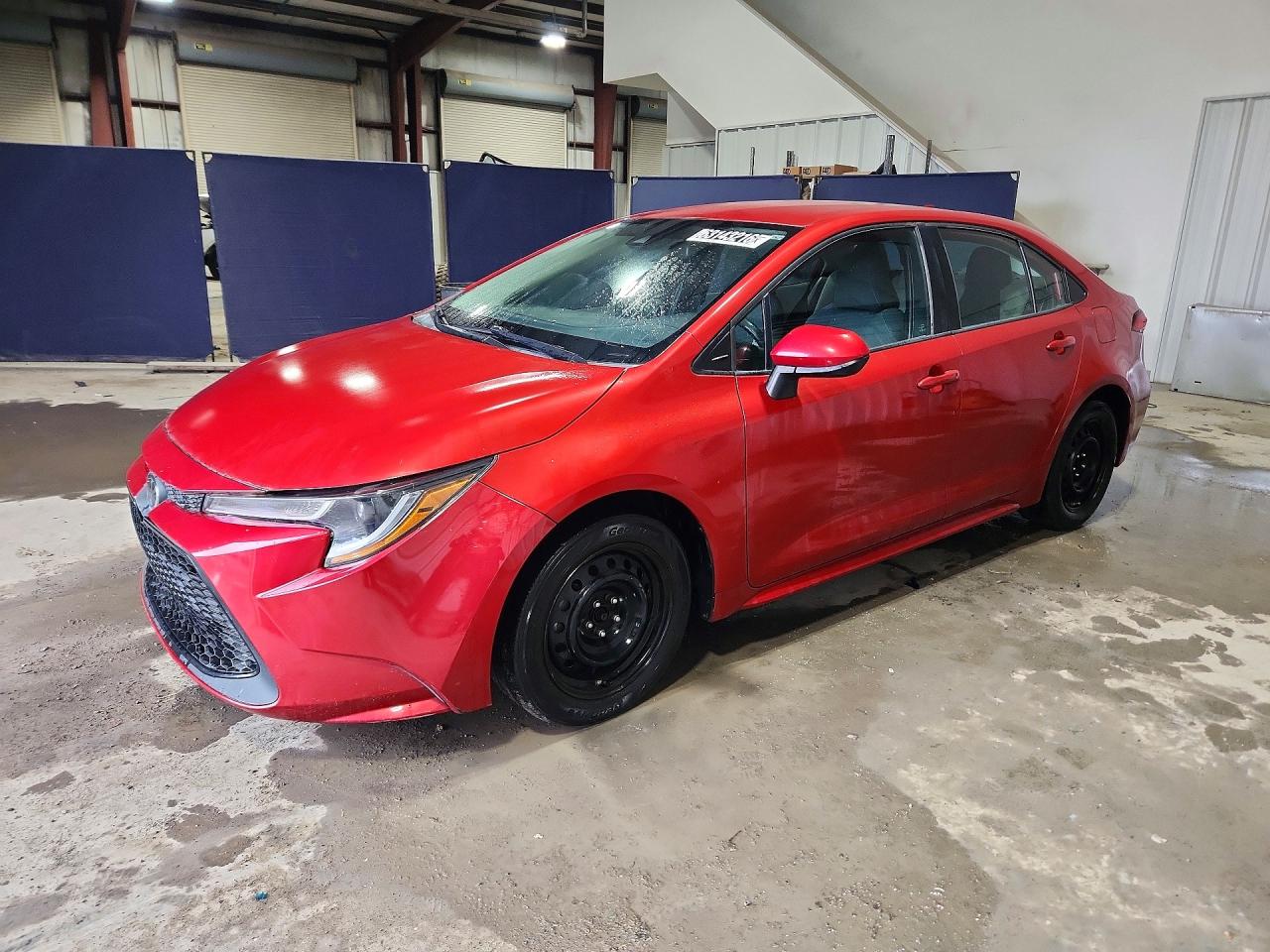 2021 TOYOTA COROLLA LE — Front 3/4