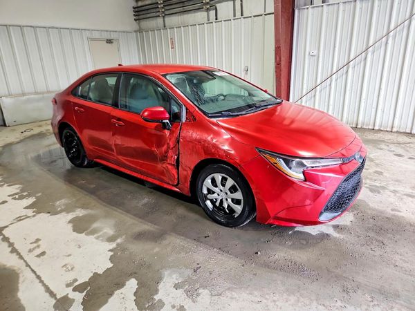 2021 TOYOTA COROLLA LE — Passenger 3/4