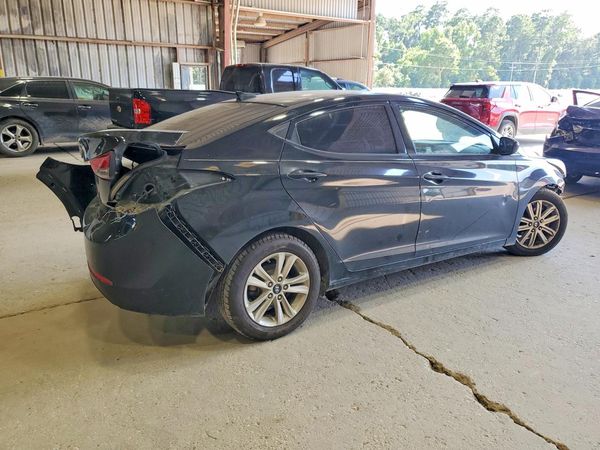 2016 HYUNDAI ELANTRA