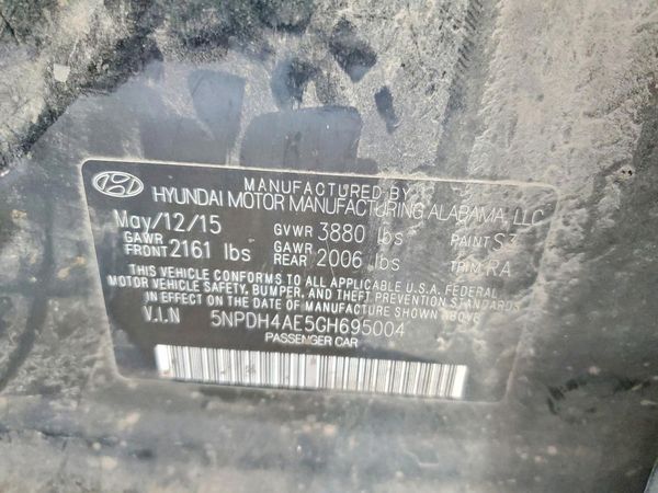 2016 HYUNDAI ELANTRA