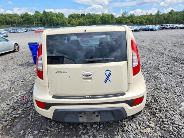 2013 KIA SOUL All Trims
